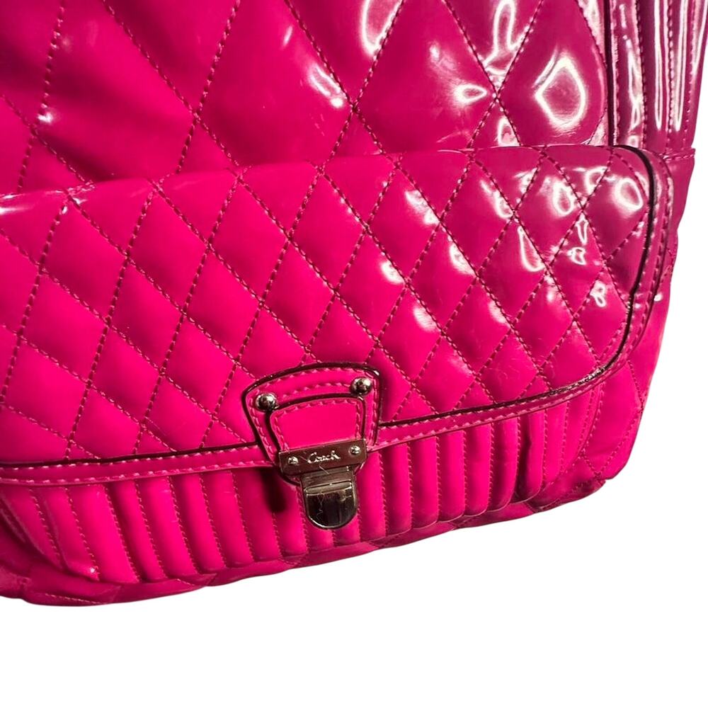 Coach Poppy F19830 Quilted Patent Y2K Coquette Barbiecore Chain Handle Slim Tot - Picture 6 of 11